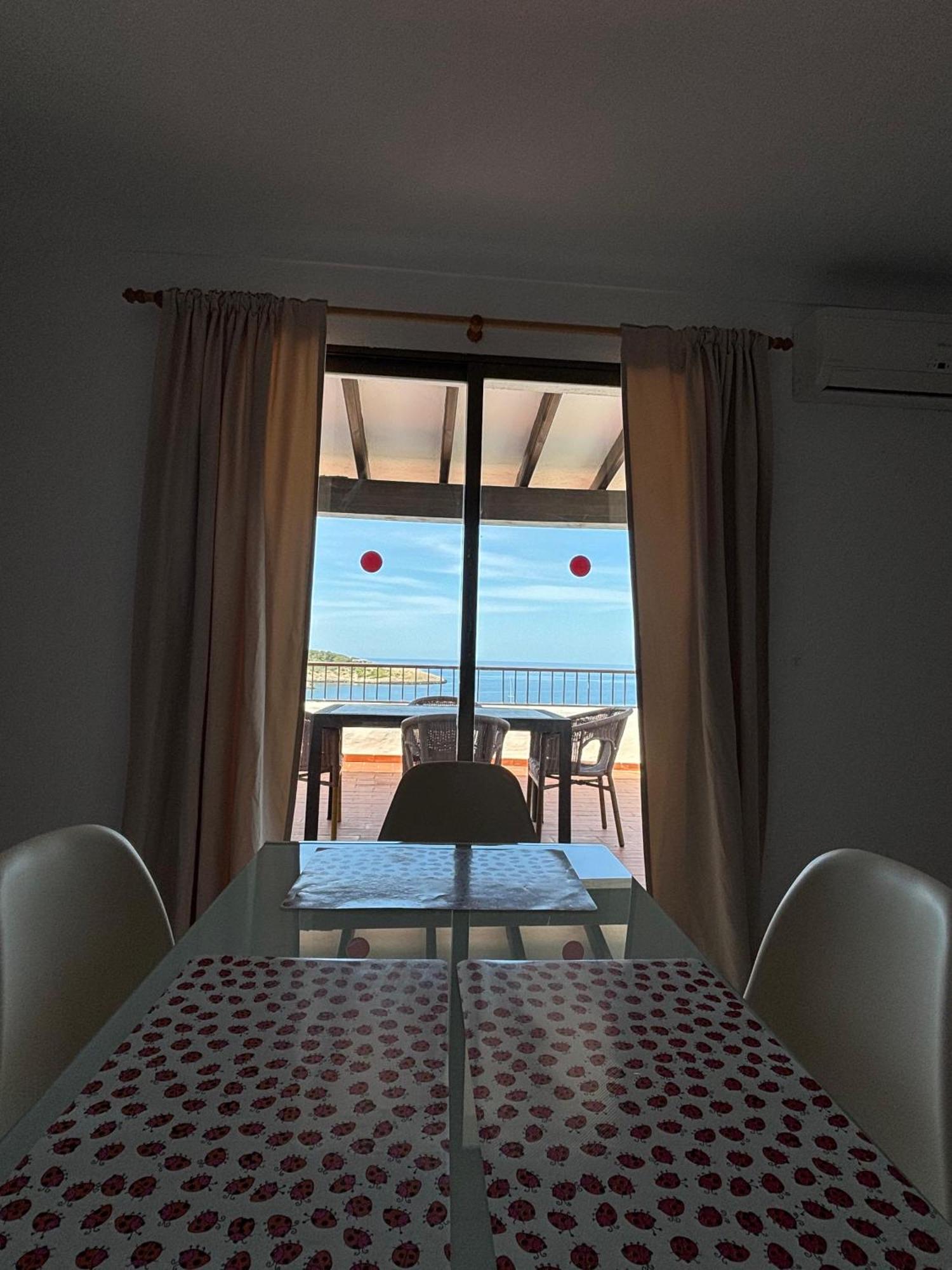 Es Grop Apartamentos Portinatx Exterior photo